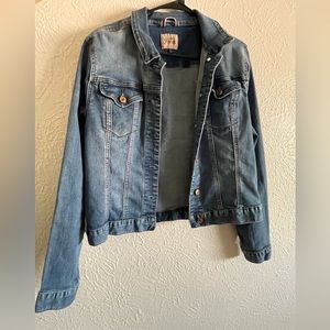 Royalty For Me Denim fitted jacket, light wash